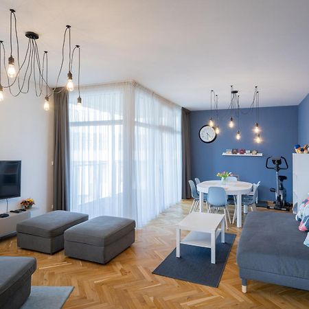 Veleslavin Apartments Praag Buitenkant foto