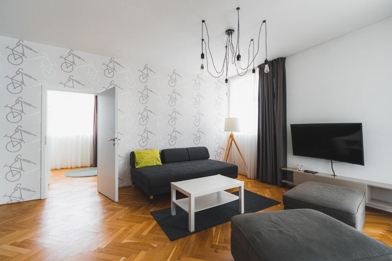 Veleslavin Apartments Praag Buitenkant foto